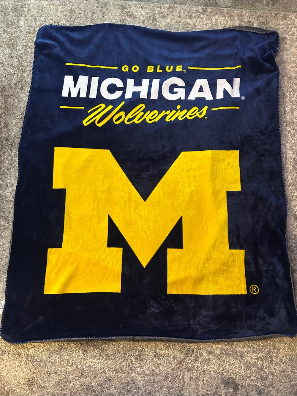 Michigan Wolverines Plush Throw Blanket - Navy and Maize. 54” x 65”